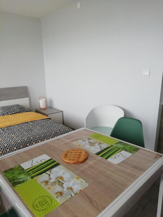 Studio face à la mer Mers-les-Bains Extérieur photo